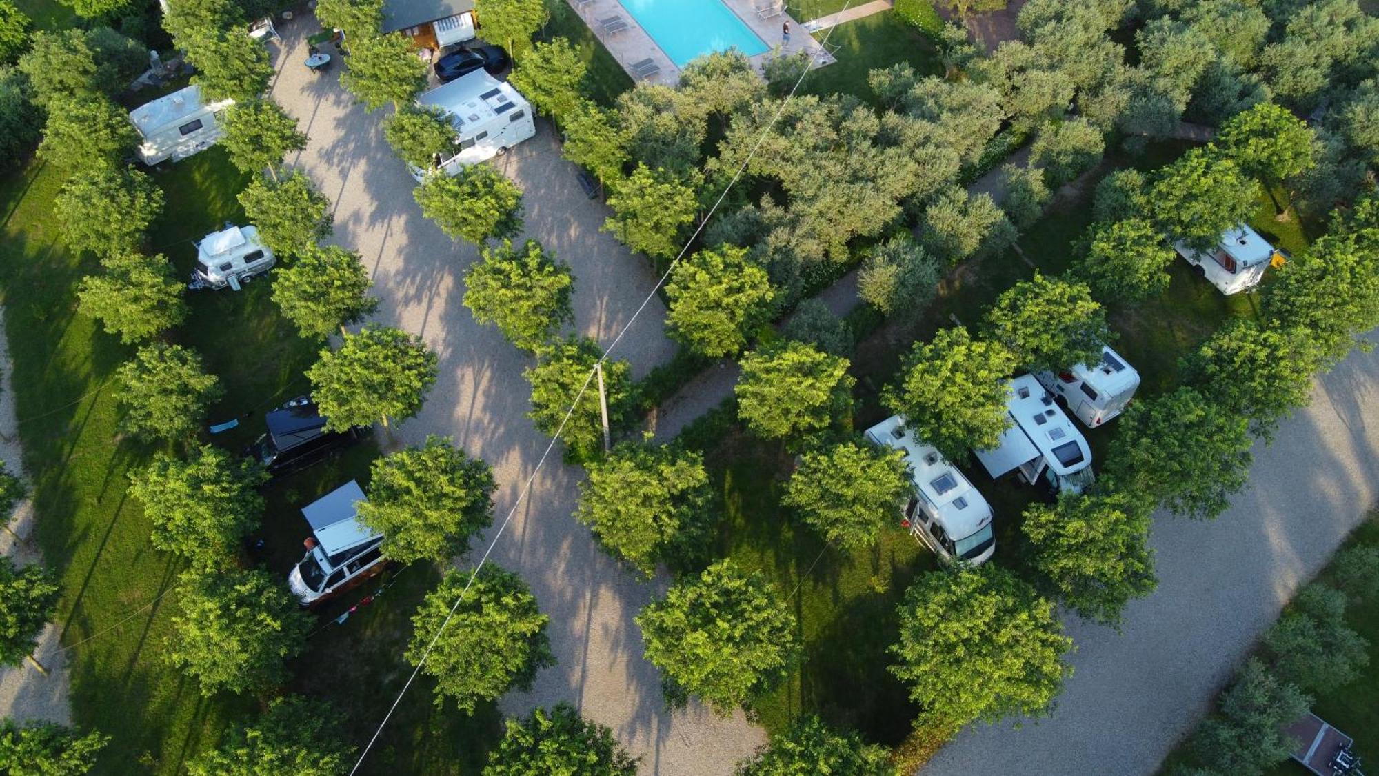Seregnér Agricamping - Adults Only 18 - solo piazzole libere per camper, tende e roulotte Monzambano Extérieur photo